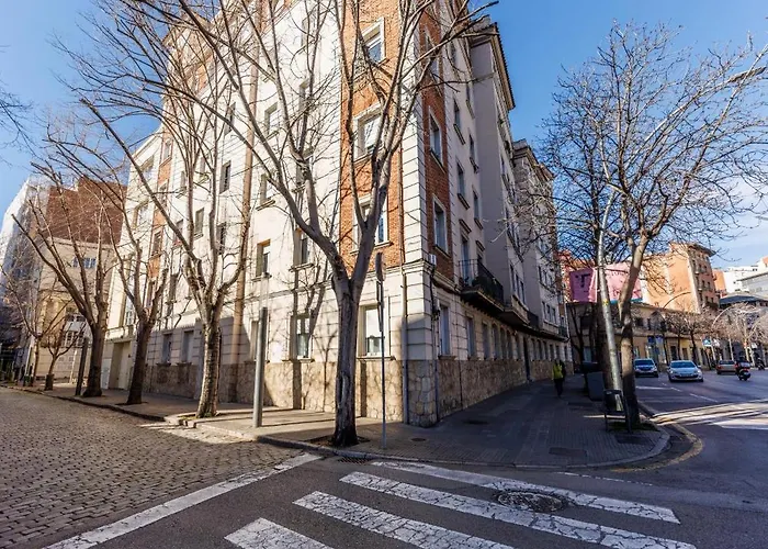 Апартаменты Bravissimo Jaume I Penthouse, With 3 Bedrooms *