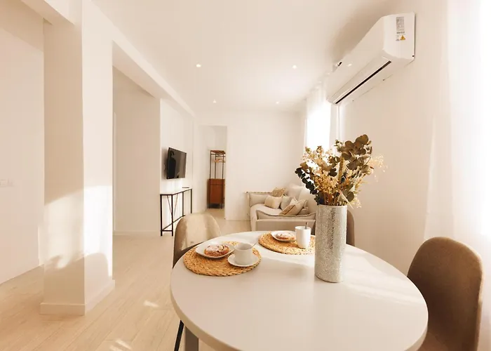 Bravissimo Jaume I Penthouse, With 3 Bedrooms شقة