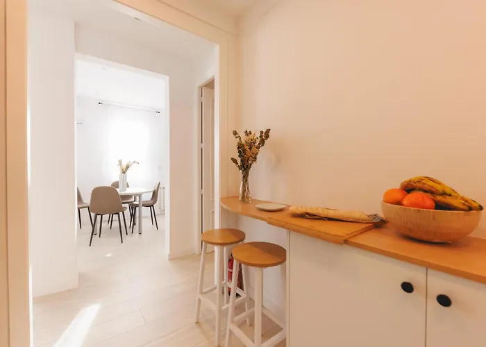 Bravissimo Jaume I Penthouse, With 3 Bedrooms *