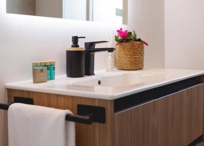 Bravissimo Jaume I Penthouse, With 3 Bedrooms